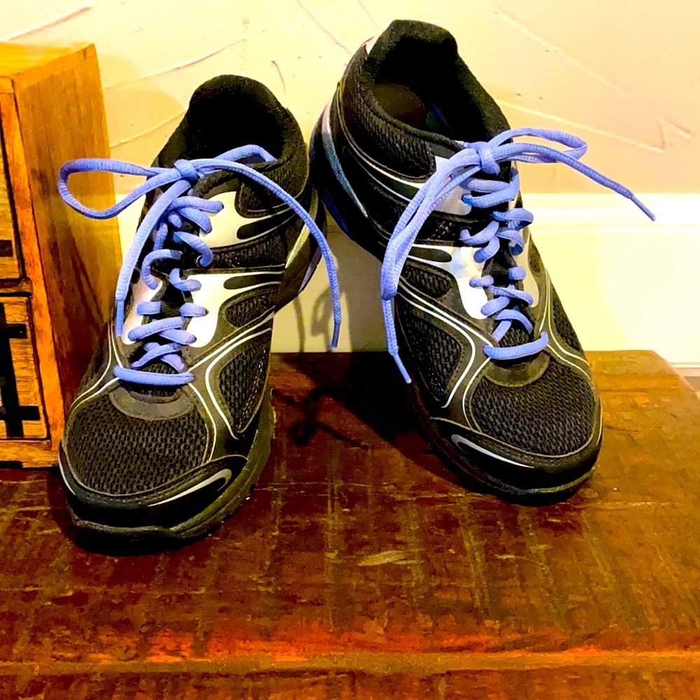 Abeo Walking Shoe 24/7 Petra